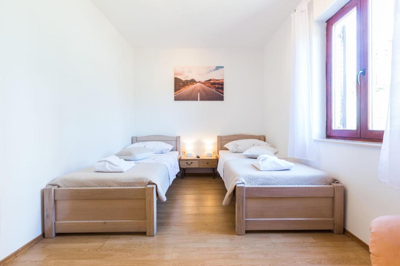 Kelava Rooms ซาดาร์ ภายนอก รูปภาพ