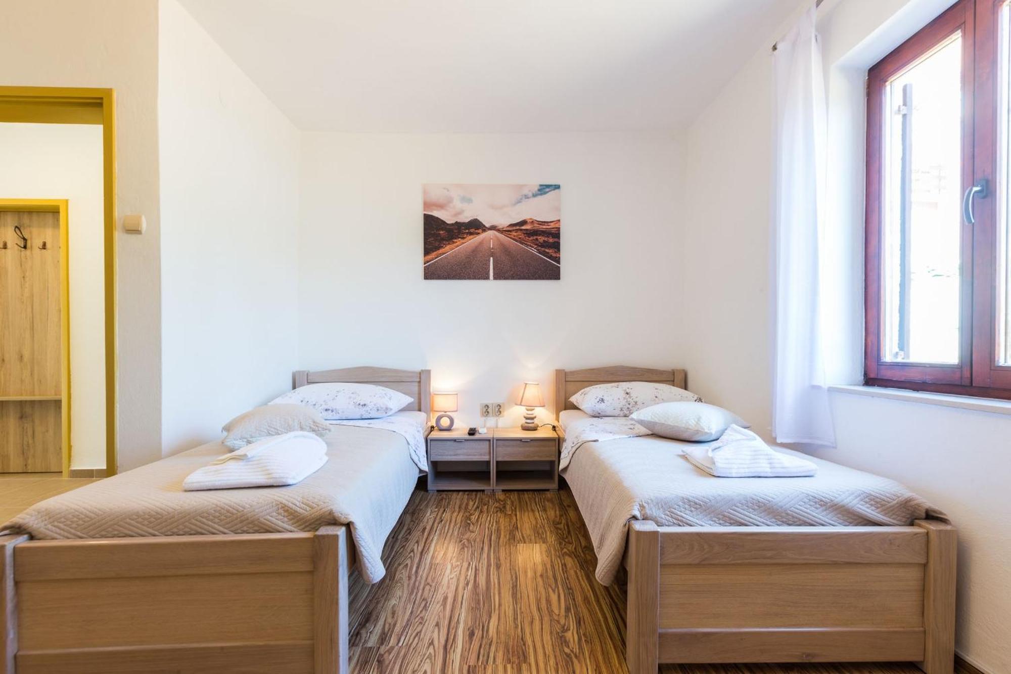Kelava Rooms ซาดาร์ ห้อง รูปภาพ